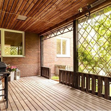 Villa Modernt & Rymligt Sommarhus Pa Landet- Bubbelpool Eskilstuna Exterior foto