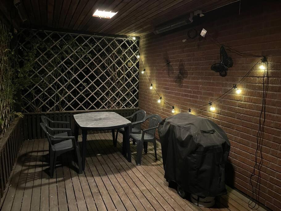 Villa Modernt & Rymligt Sommarhus Pa Landet- Bubbelpool Eskilstuna Exterior foto
